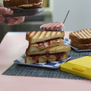 Drew&Cole Clever Micro Toastie Maker