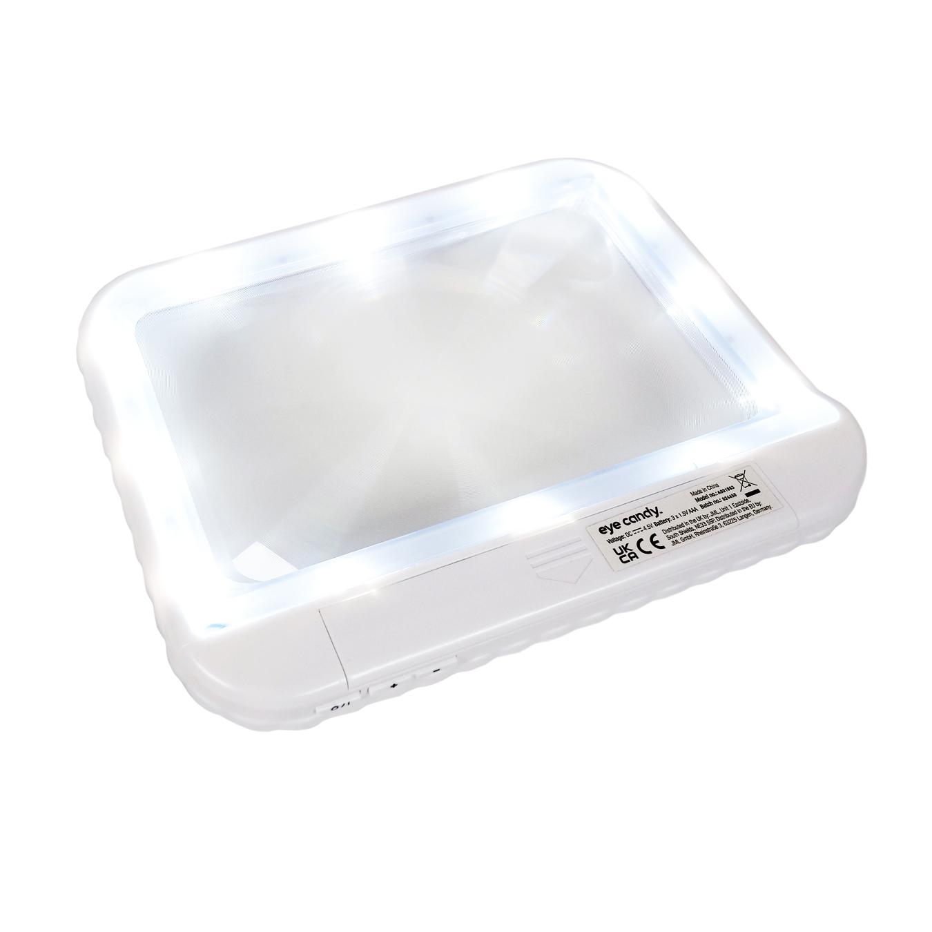 Eye Candy – Full Page Handheld 3x Magnifier with LED Lights