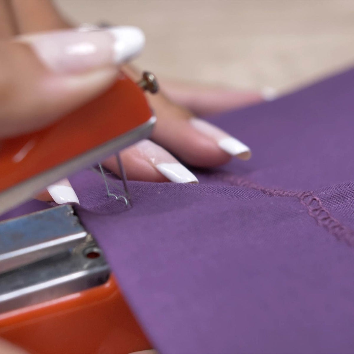 Handy Sewing Machine