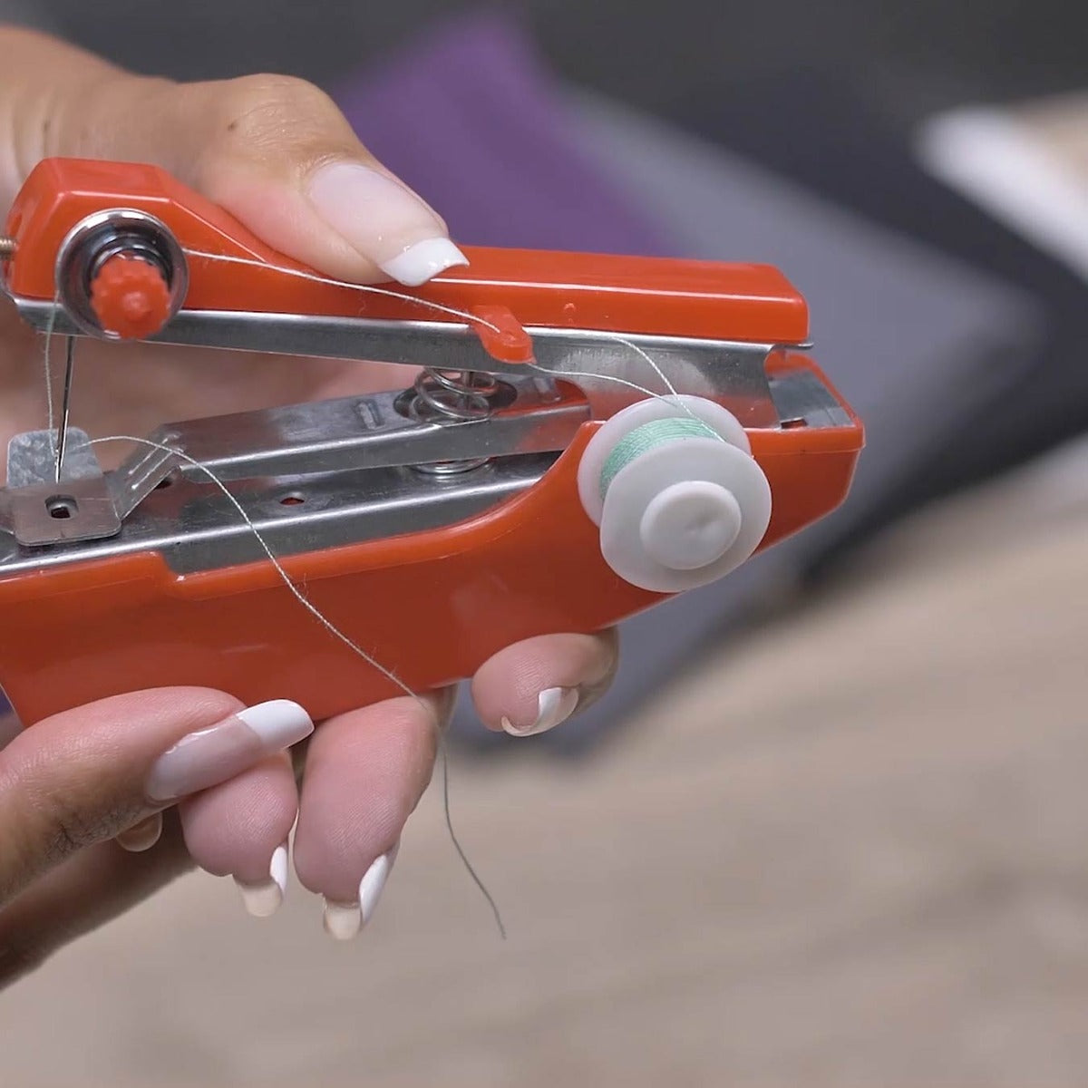 Handy Sewing Machine