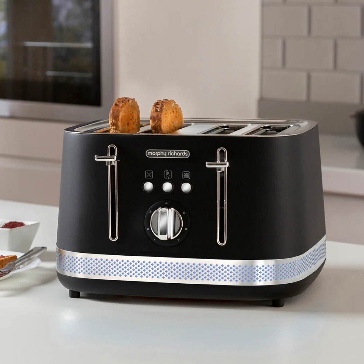 Morphy Richards Illumination 4 Slice Toaster Black