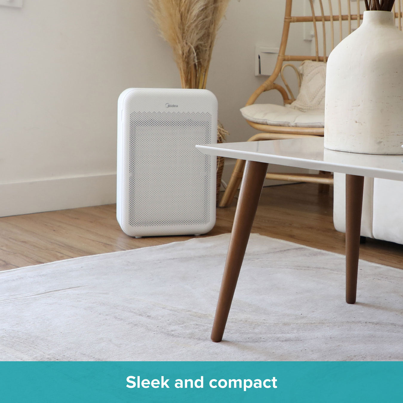 SmartAir Pure Control – Odour Removing Air Purifier with Air Quality Sensor (Outlet)