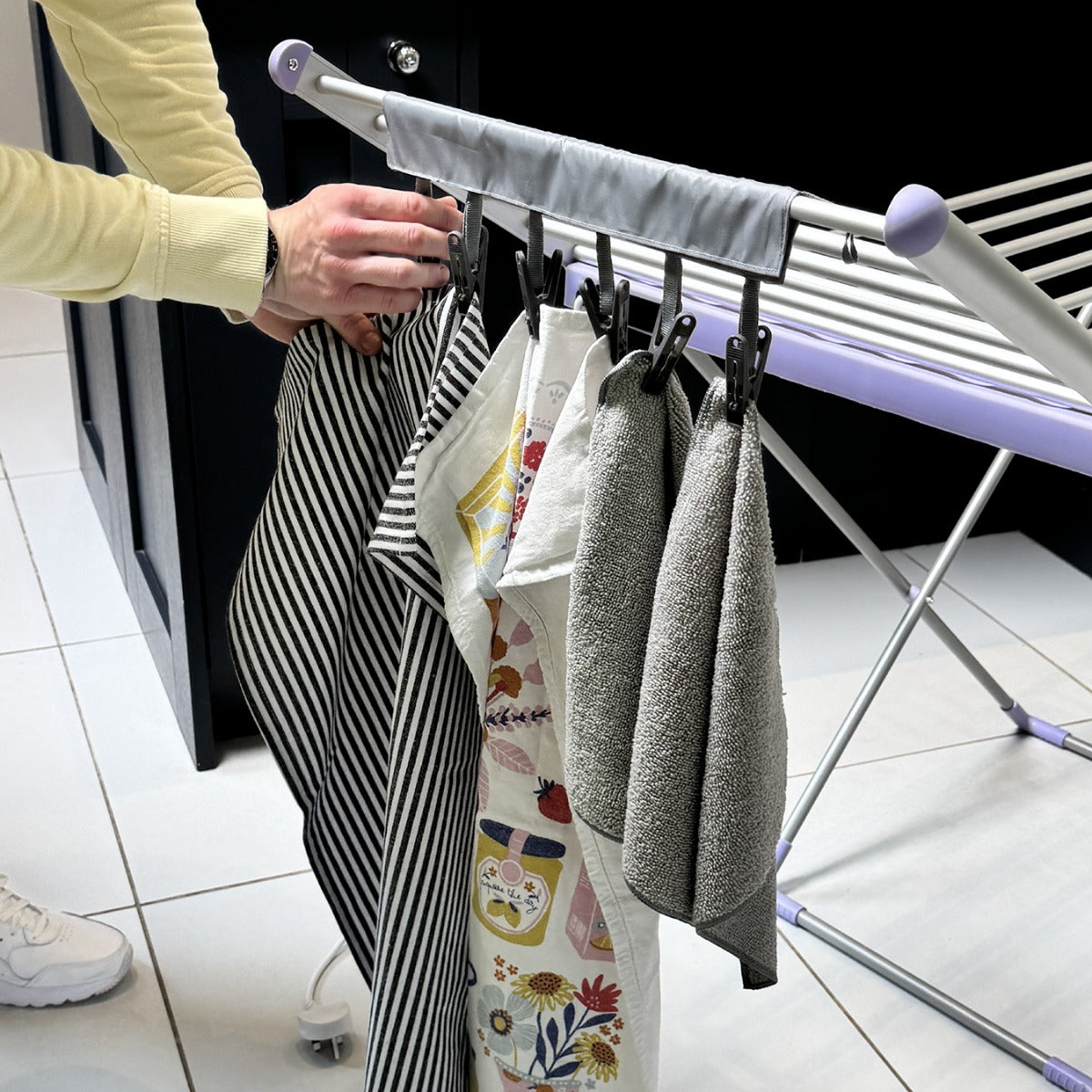 Spring & Spruce Speedi Dry Winged Heated Airer with Bonus Insulating Cover